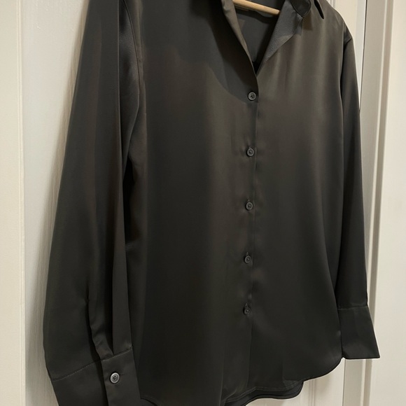 [UNIQLO] Satin Blouse - Picture 6 of 11